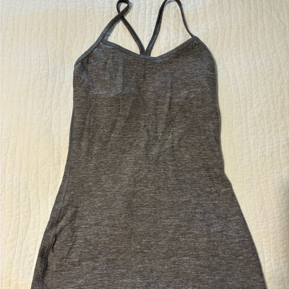 Lulu Lemmon top